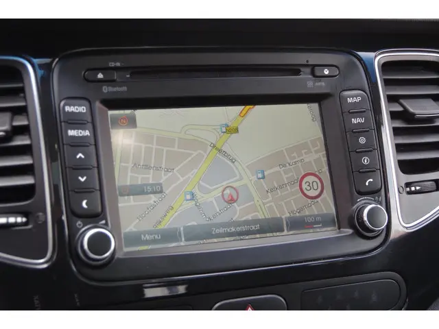 Kia Carens 1.6 GDi Business Pack 2013 Benzine 4
