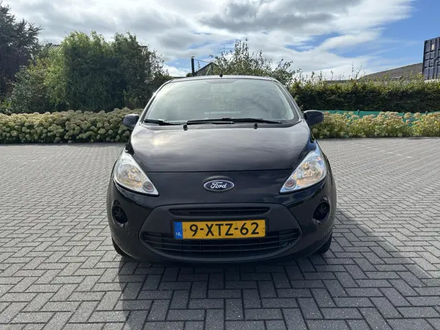 Ford Ka 1.2 Style start/stop | Airco | 2014 Benzine 14