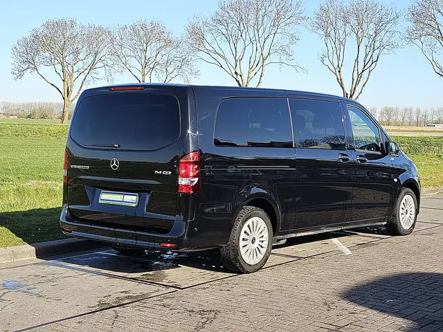 Mercedes-Benz Vito 114 2023 Diesel 3
