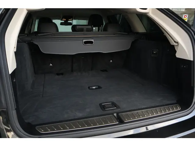 BMW 5 Serie 520d High Excecutive 2017 Benzine 36