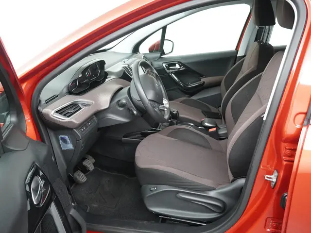 Peugeot 2008 1.2 PureTech Style 2015 Benzine 11