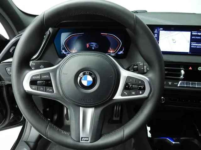 BMW 1 Serie 5-deurs 118i 2020 Benzine 11