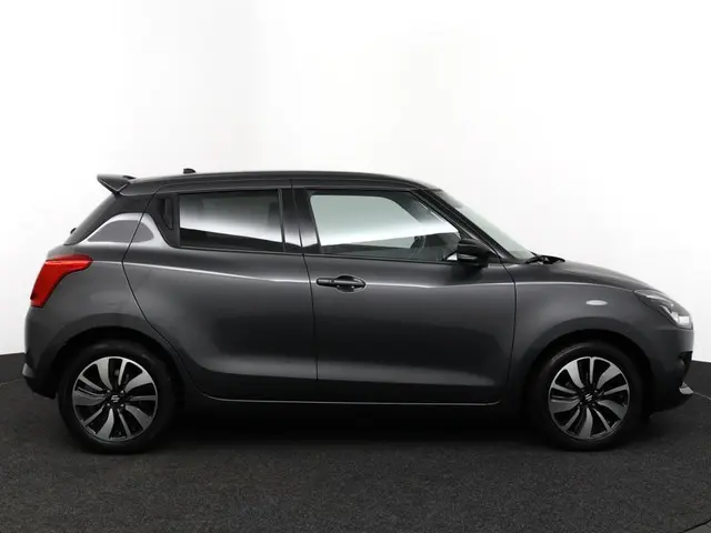 Suzuki Swift 1.2 Stijl Smart Hybrid 2019 Benzine 13