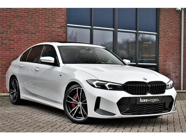 BMW 3 Serie 330d M-Sport Pro 2023 Diesel 19