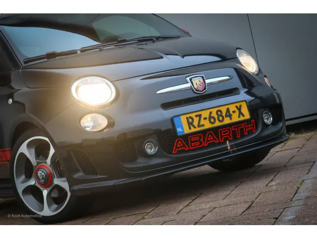 Fiat 500 1.4 T-Jet Abarth Custom 2015 Benzine 4