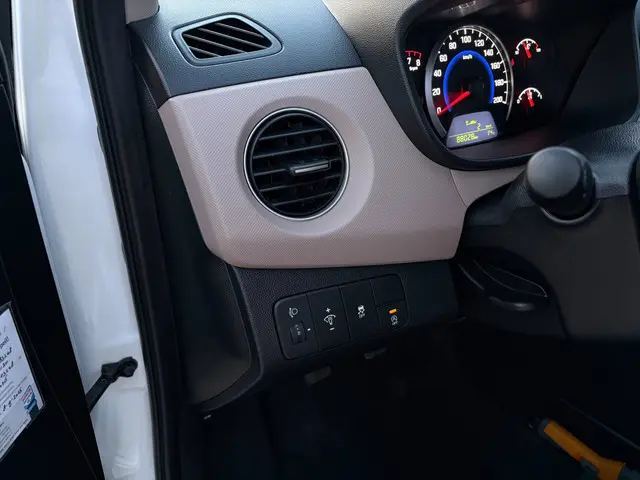 Hyundai i10 1.0i i-Drive 2016 Benzine 14