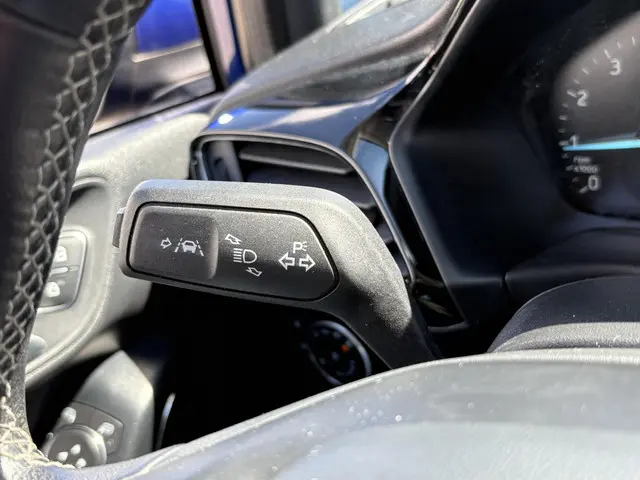 Ford Fiesta 1.0 EcoBoost Titanium 2018 Benzine 14