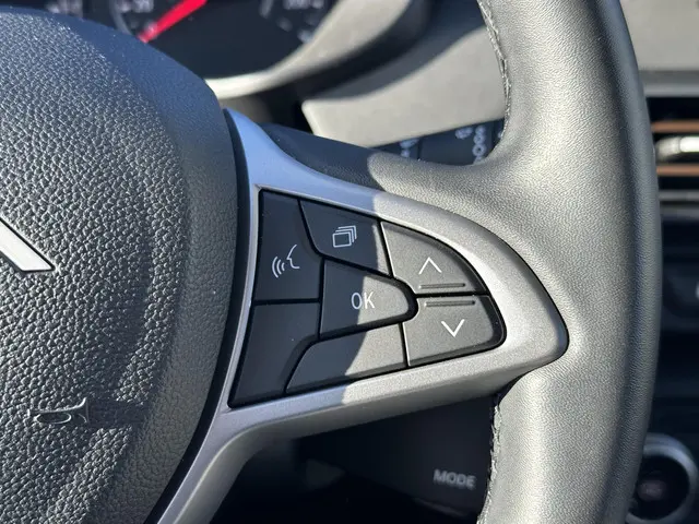 Dacia Sandero Stepway TCe 110 Extreme 2025 Benzine 15