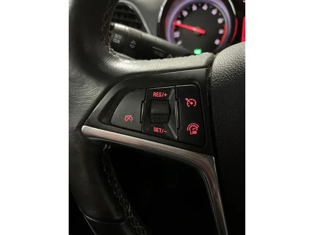 Opel Mokka 1.4 T Cosmo 2015 Benzine 17