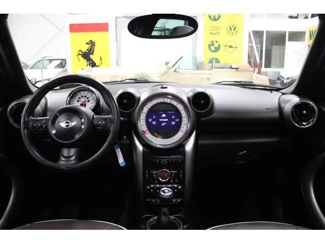 MINI Countryman Mini 1.6 One Edition 2012 Benzine 7