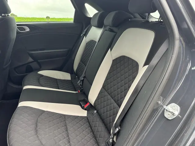 Kia Ceed 1.0 T-GDi GT-Line Business Edition 2021 Benzine 9