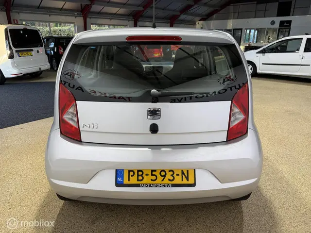 SEAT Mii 1.0 Style Airco/Apk/5deurs 2013 Benzine 12