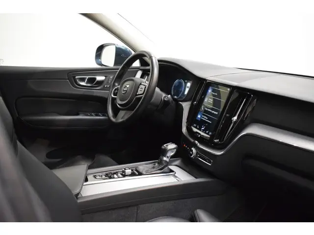 Volvo XC60 2.0 T5 250pk AUT8 Inscription 2018 Benzine 22