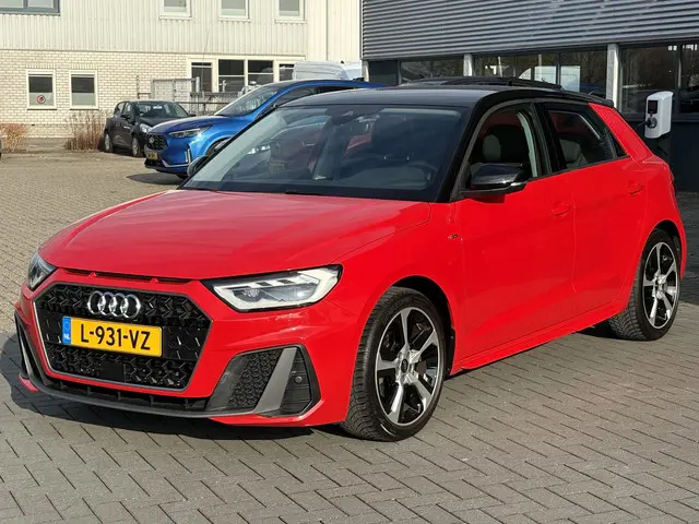 Audi A1 Sportback 30 TFSI S-Edition 2021 Benzine 4