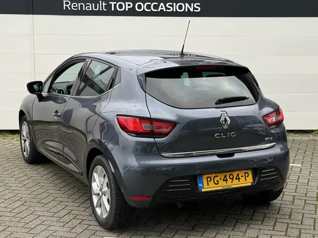 Renault Clio 0.9 TCe Limited 2017 Benzine 6
