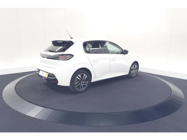 Peugeot 208 PureTech 100 Allure 2022 Benzine 9