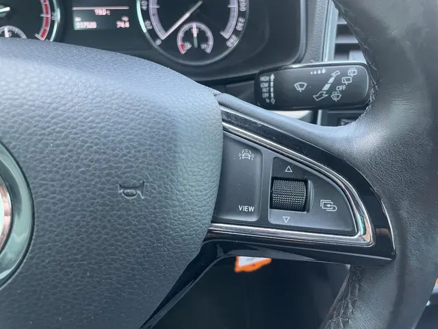 Škoda Karoq 1.0 TSI Clever Edition 2019 Benzine 15