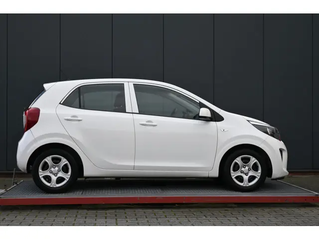 Kia Picanto 1.0 CVVT ComfortLine 2020 Benzine 2