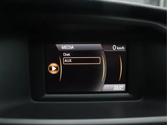 Volvo V40 Cross Country 1.5 T3 Momentum 2018 Benzine 21