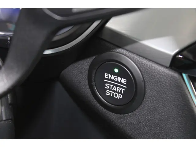 Ford Kuga 2.5 PHEV Titanium 2021 Hybride Benzine 14