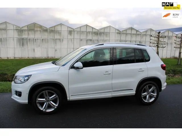Volkswagen Tiguan 1.4 TSI R-Line Edition 2015 Benzine
