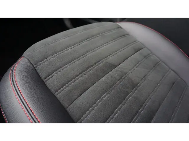 Ford Kuga 2.5 225pk PHEV ST-Line X 2021 Hybride Benzine 55