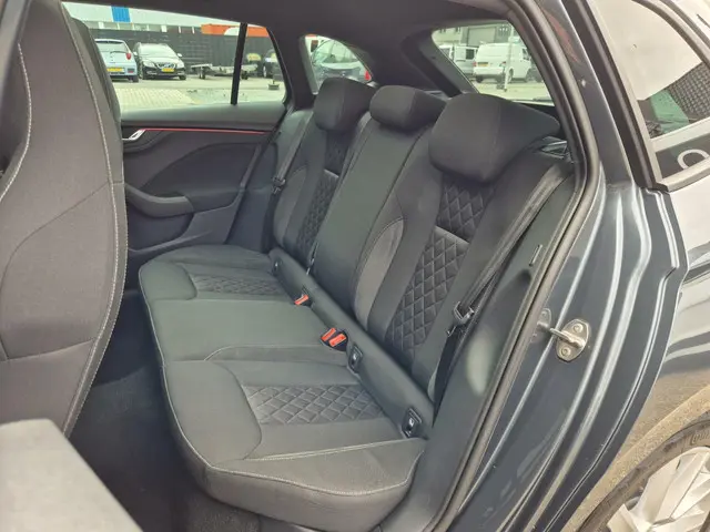 Škoda Scala 1.0 TSI Sport Business 2019 Benzine 19