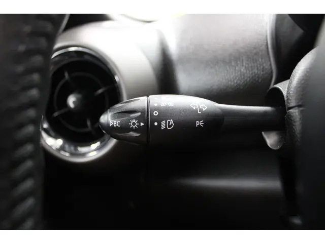 MINI Countryman Mini 1.6 One Edition 2012 Benzine 17