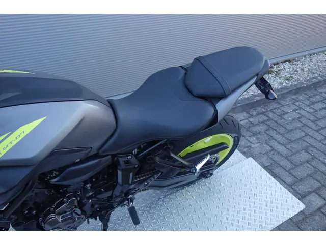 Yamaha MT 07 ABS 2018 Benzine 22