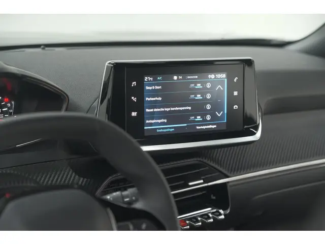 Peugeot 2008 PureTech 130 Active 2023 Benzine 50