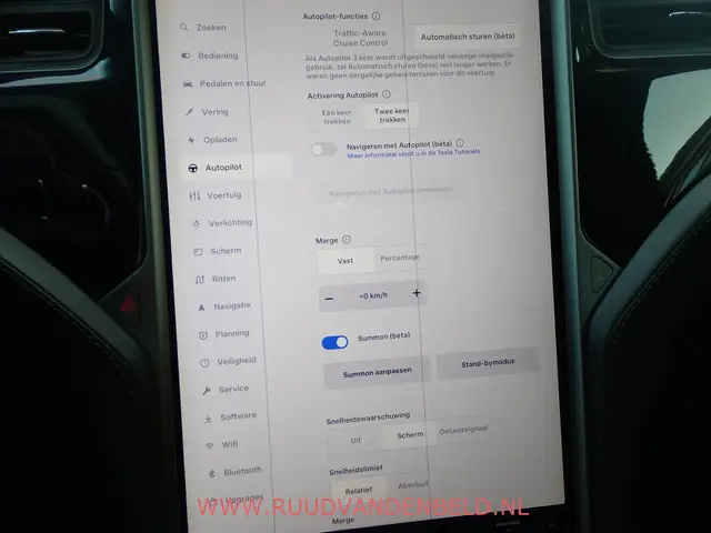 Tesla Model X 75D 2018 Elektrisch 19