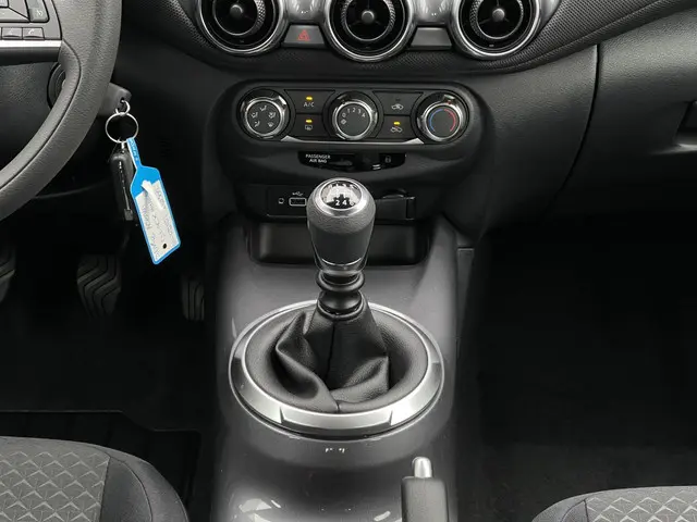 Nissan Juke 1.0 DIG-T Acenta 2024 Benzine 19