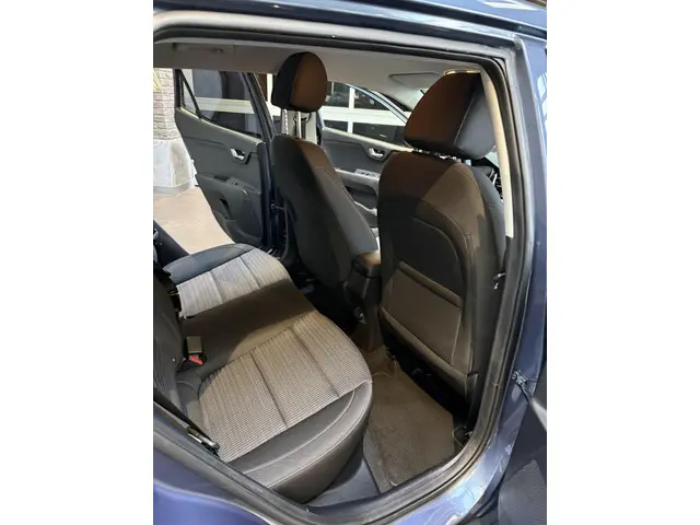 Kia Stonic 1.0 T-GDi MHEV GT-Line 2025 Benzine 7