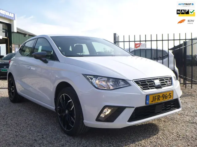 SEAT Ibiza 1.0 TSI FR ALCANTARA LEER 2019 Benzine