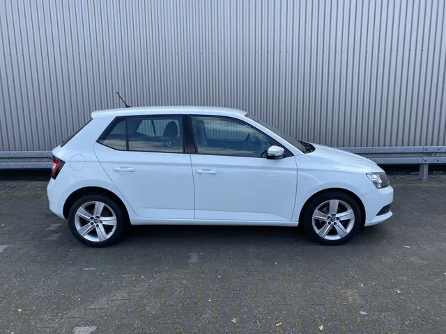Škoda Fabia 1.0 Active 2016 Benzine 10