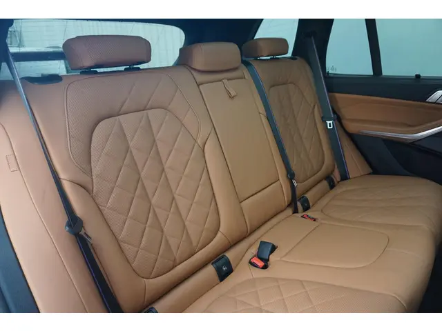 BMW X5 xDrive50e 2025 Hybride Benzine 12