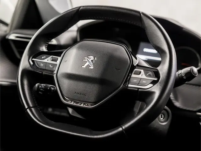 Peugeot 208 1.2 PureTech Sport 2020 Benzine 18