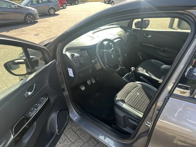 Renault Captur 0.9 TCe Dynamique 2016 Benzine 8