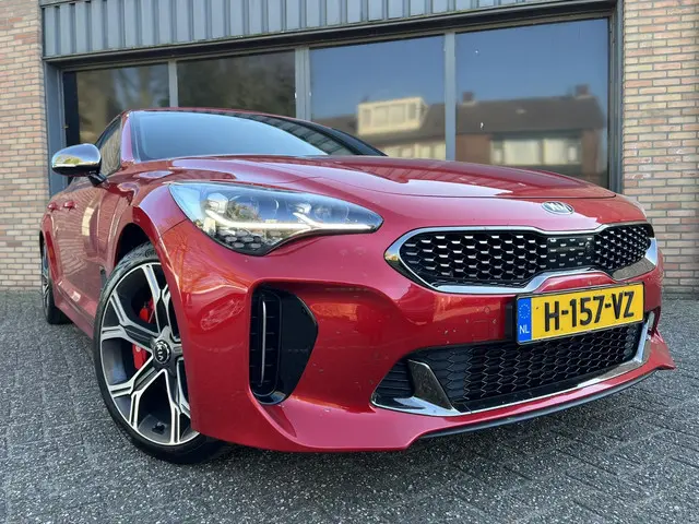 Kia Stinger 3