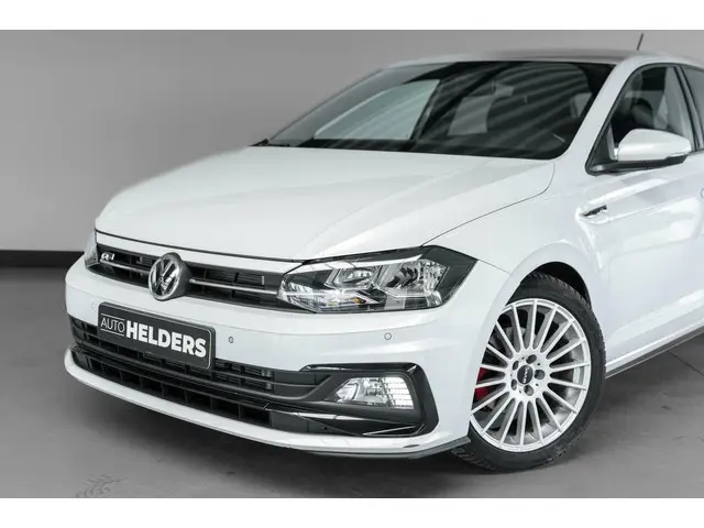 Volkswagen Polo 1.0 TSI Highline 2x R-line 2018 Benzine 17