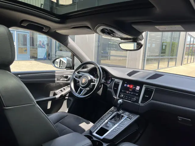 Porsche Macan 2.0 AWD 2017 Benzine 67