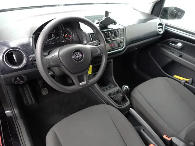 Volkswagen up! 2