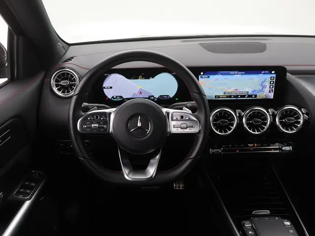 Mercedes-Benz EQA 250 AMG Line 67 kWh 2023 Elektrisch 21