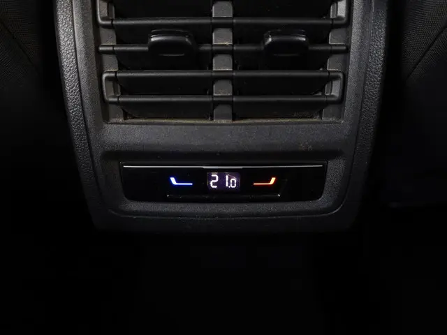 Volkswagen Golf 1.4 eHybrid PHEV 2021 Hybride Benzine 13