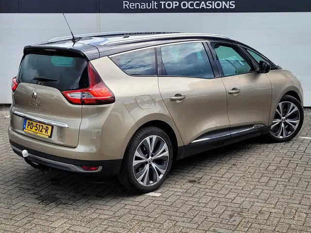 Renault Grand Scénic 1.2 TCe Intens 2017 Benzine 2