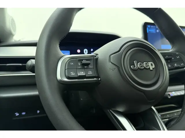 Jeep Avenger Summit 54 kWh 2024 Elektrisch 28