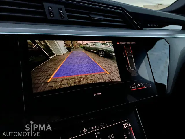 Audi e-tron Quattro S-Line/71kWh/56dkm/50 2021 Elektrisch 9