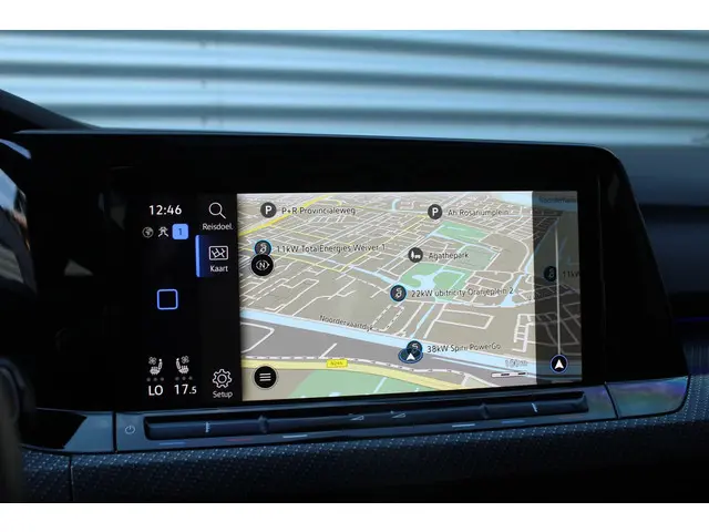 Volkswagen Golf 2.0 TSI R 4Motion 2021 Benzine 15