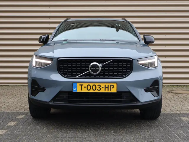 Volvo XC40 B3 Plus Dark 2023 Benzine 11