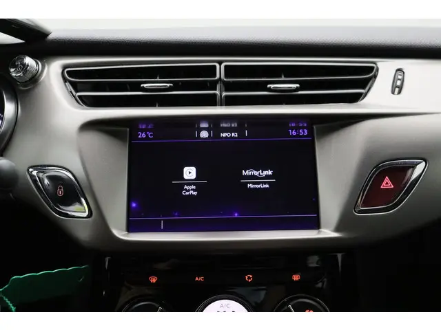 DS DS 3 1.2 PureTech So Chic 2016 Benzine 32